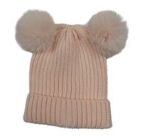 Světlebroskvová rebrovaná pletená čapica s bambulemi