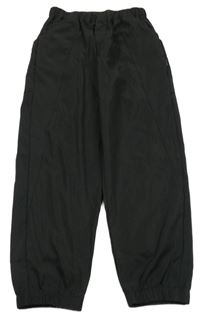 Černé šusťákové kalhoty