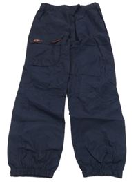 Tmavomodré šušťákové nepromokavé funkčné nohavice Decathlon