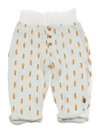 Biele tepláky s mrkvemi Bornino