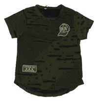 Kaki-čierne vzorované tričko s nášivkami