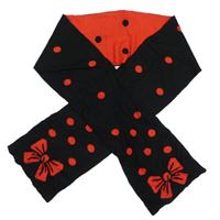 Černo-červená puntíkatá pletená šála s mašlemi 