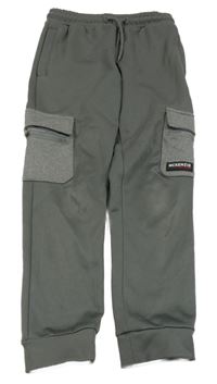 Tmavosivé tepláky s vreckami McKenzie