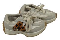 Bílo-šedé tenisky s logom New Balance vel. 24