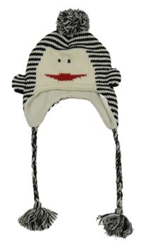 Bílo-černá pruhovaná čepice s opicí