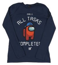 Tmavomodré triko s nápisy - Among US