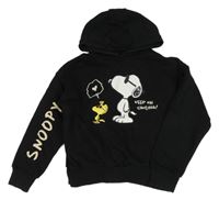 Černá crop mikina se Snoopym a kapucí