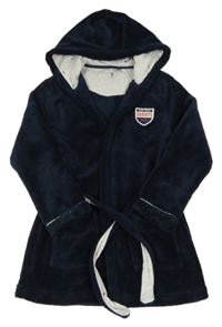 Tmavomodrý chlupatý župan s nášivkou a kapucí Okaidi