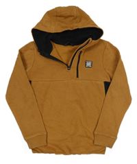 Hnedo-čierna mikina s nášivkou a kapucňou George