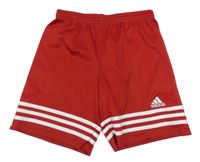 Červené sportovní funkční kraťasy s logem Adidas