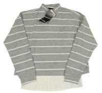 Nové - sivo-biely pruhovaný sveter s všitým topem Page one young
