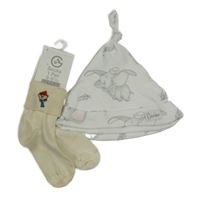 Nové - 2set - Bílá bavlněná čepice s Dumbem + smetanové ponožky George
