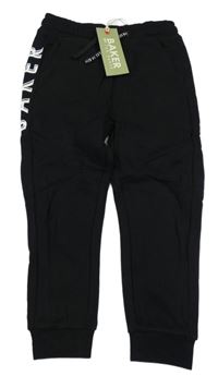 Nové - Čierne tepláky s logom Ted Baker