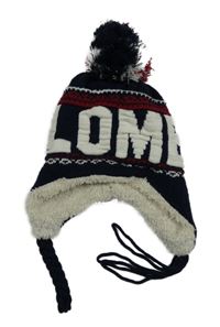 Tmavomodrá pletená zateplená čepice s nápisem a vzorem a bambulí  