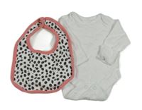 2 set - bílé body + bílo-černý vzorovaný bryndák 