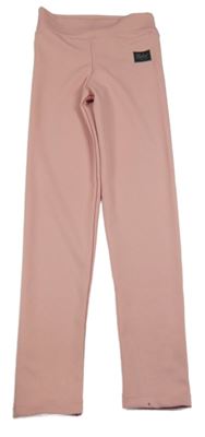 Světlerůžové žebrované legíny s nášivkou 