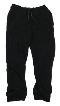 Černé tepláky Primark 