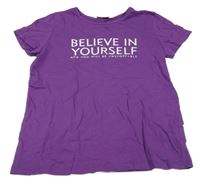 Fialové tričko s nápisom LC Waikiki