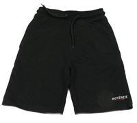 Čierne teplákové kraťasy s logom McKenzie