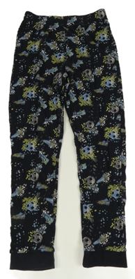 Černé pyžamové kalhoty s fotbalovými míči F&F