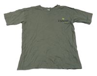 Tmavokhaki tričko s nápisom Chapter Young