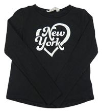 Čierne tričko so srdcem s nápisom H&M