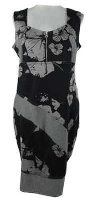 Dámske čierno-sivé kvetované púzdrové šaty Liberty