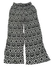 Bielo-čierne vzorované nohavice C&A