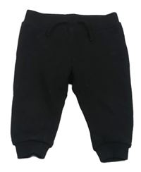 Čierne tepláky Primark