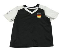 Bielo-čierne športové tričko s vlajkou