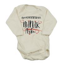 Smetanové body s nápisy a srdíčky