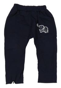 Tmavomodré tepláky se slonem