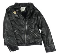 Čierny koženkový zateplený krivák orchestra