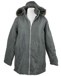 Dámska sivá šušťáková prešívaná zateplená bunda s kapucňou