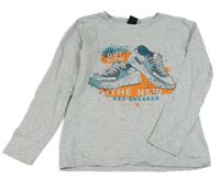 Svetlosivé melírované tričko s topánkami Chapter young