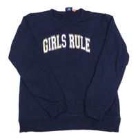 Tmavomodrá mikina s nápisem