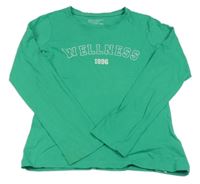 Zelené tričko s nápismi a číslom PRIMARK