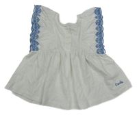 Biela tunika s modrou výšivkou