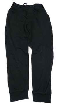 Černé tepláky George