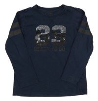 Tmavomodré tričko s číslem z flitrů Tchibo