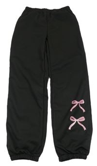 Černé tepláky s mašlemi