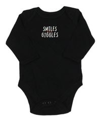 Čierne body s nápisom Primark