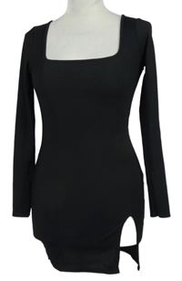 Dámské černé žebrované minišaty s rozparkem PrettyLittle Thing