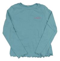 Modré tričko s nápisom