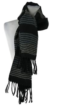 Dámska čierna šál s prúžkami a strapcemi