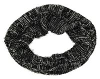 Černo-bílý pletený kolový nákrčník 