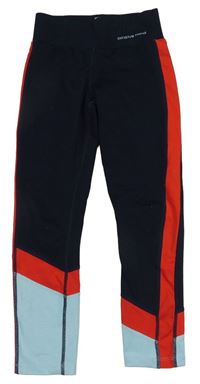 Tmavomodro-červeno-světlemodré sportovní legíny s nápisem TCM