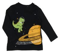 Černé triko s dinosaurem a planetou F&F