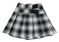 Bielo-čierna kockovaná sukňa s gombíkmi C&A