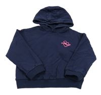 Tmavomodro-farebná mikina s nápismi a srdiečkami a kapucňou